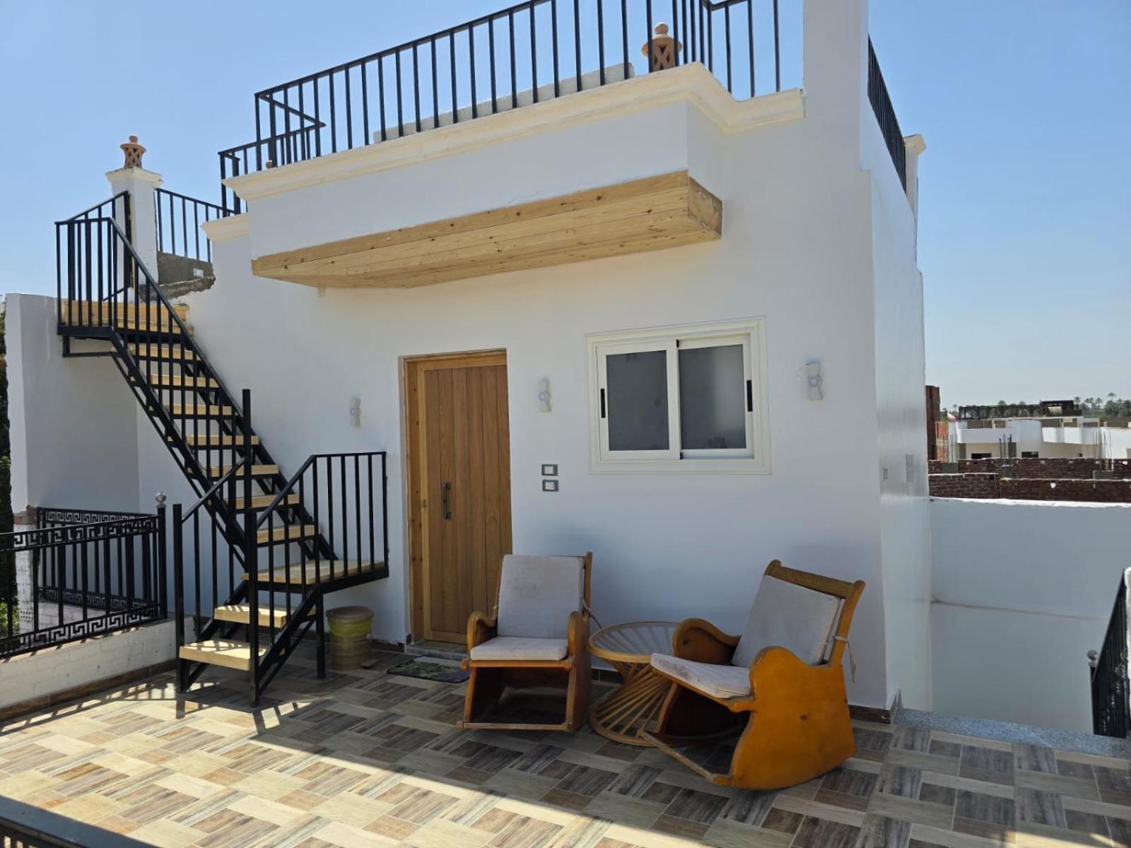 Villa Golden Life Apartments, New Property With Pool Access Luxor Exterior foto